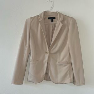 women’s cream blazer